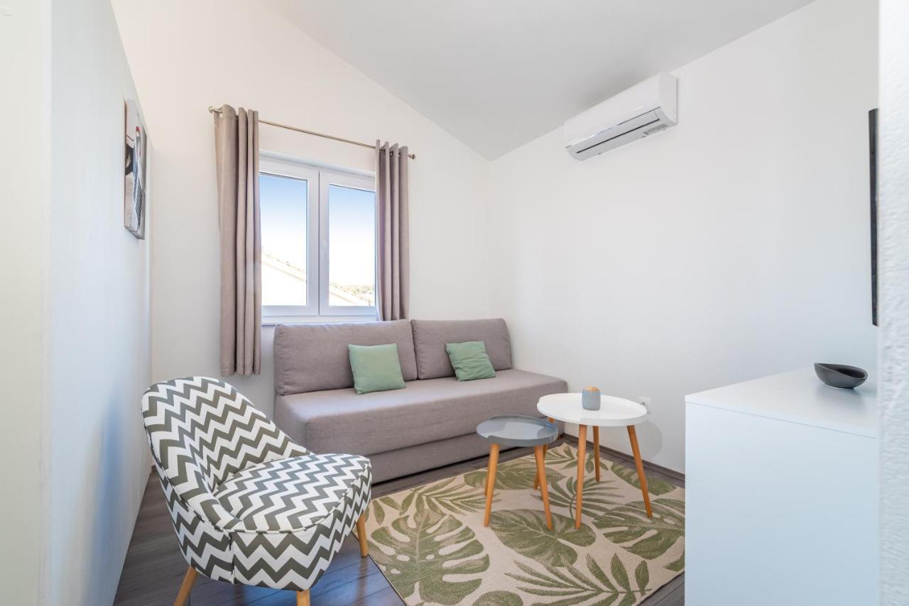 House Of Dalmatia Apartamento Pakoštane Exterior foto