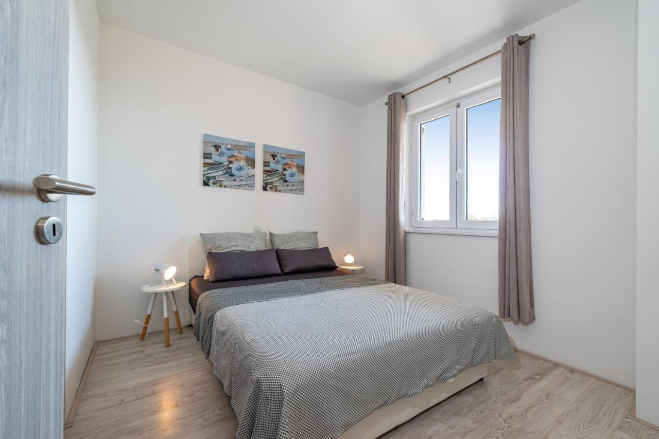 House Of Dalmatia Apartamento Pakoštane Exterior foto