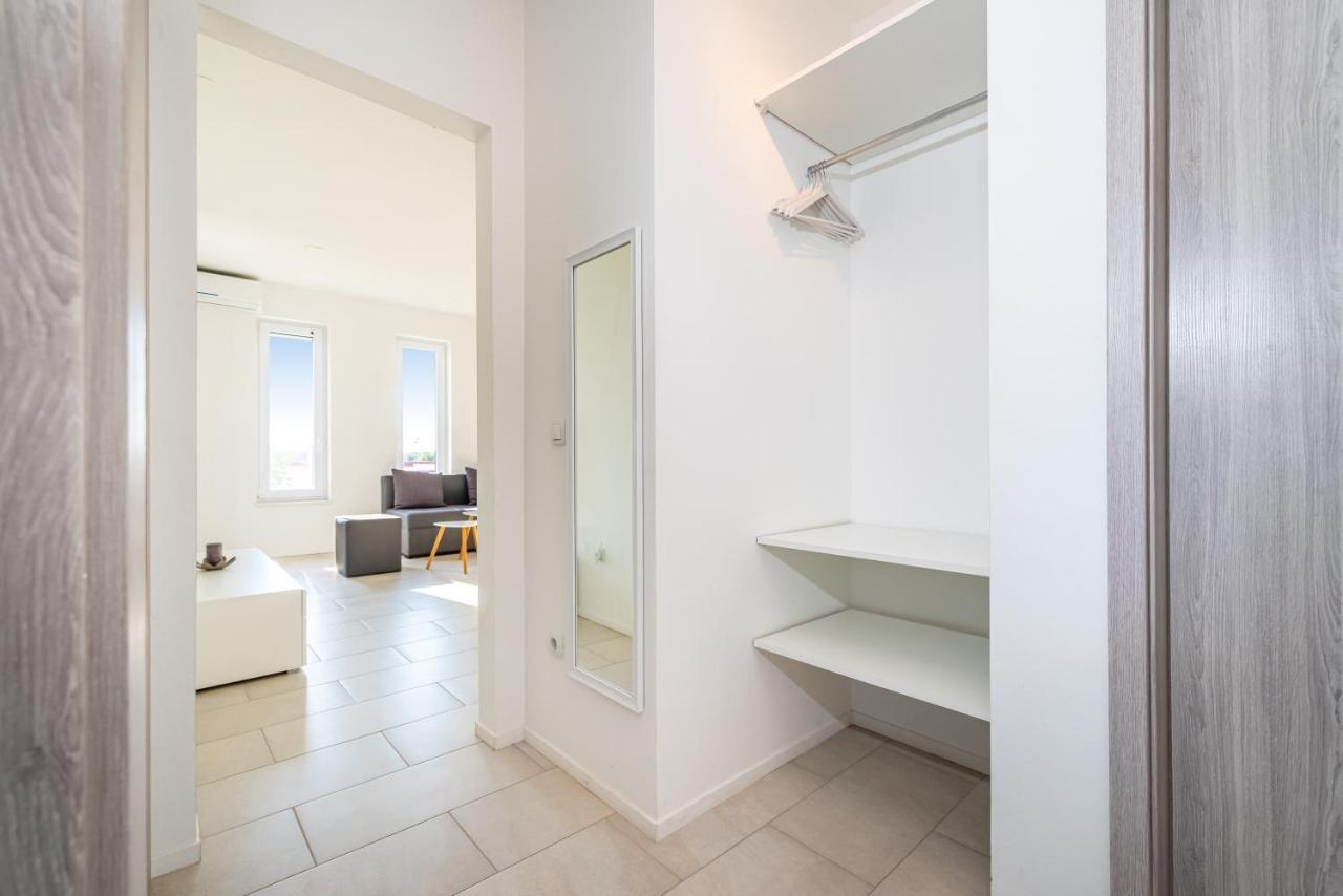 House Of Dalmatia Apartamento Pakoštane Exterior foto