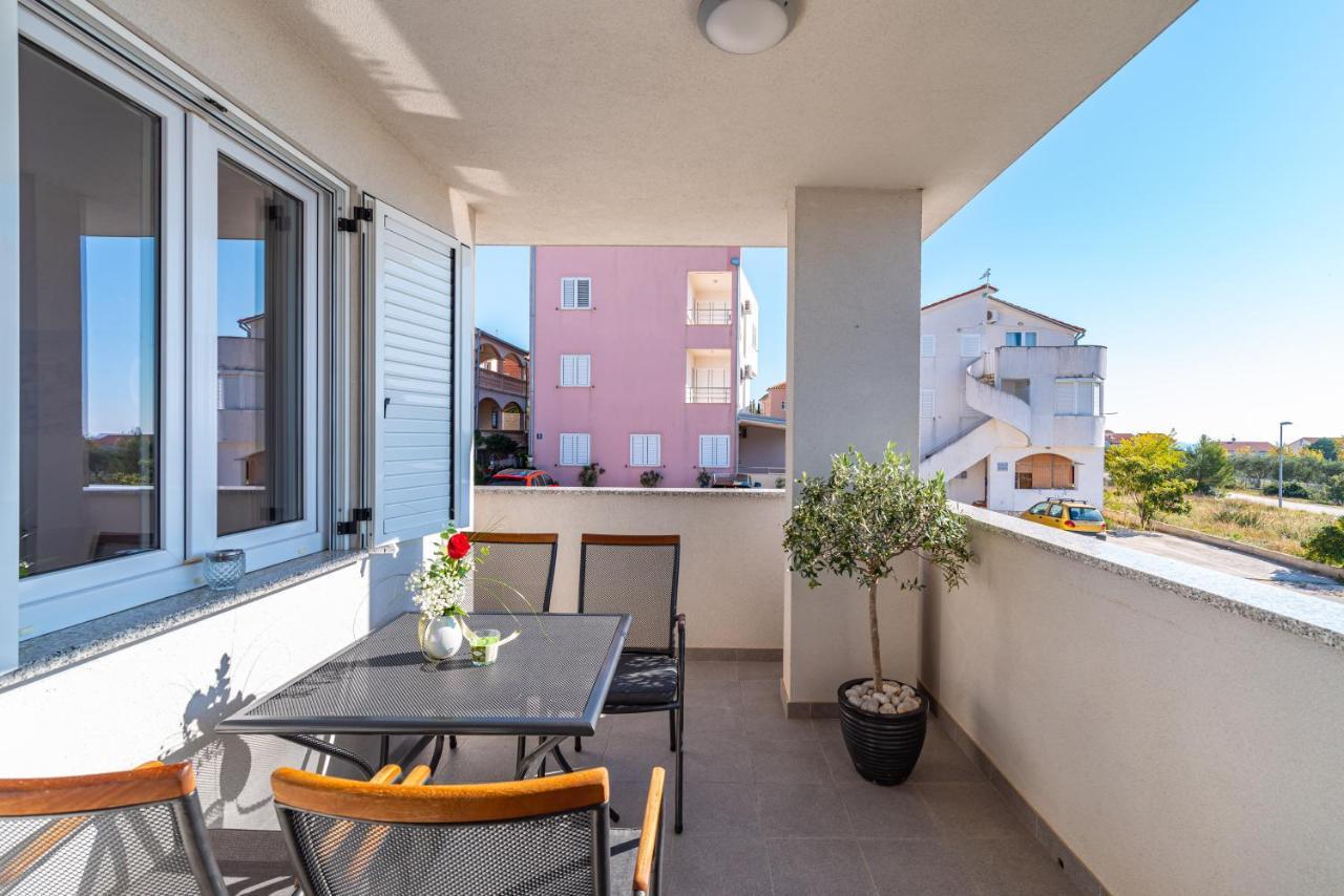 House Of Dalmatia Apartamento Pakoštane Exterior foto